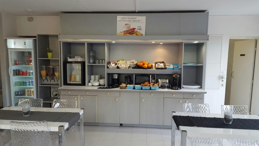 Hotel Paradise Vitrolles  Rom bilde